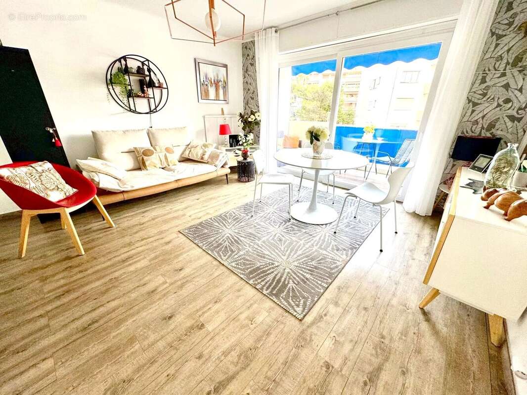 Appartement à CANNES