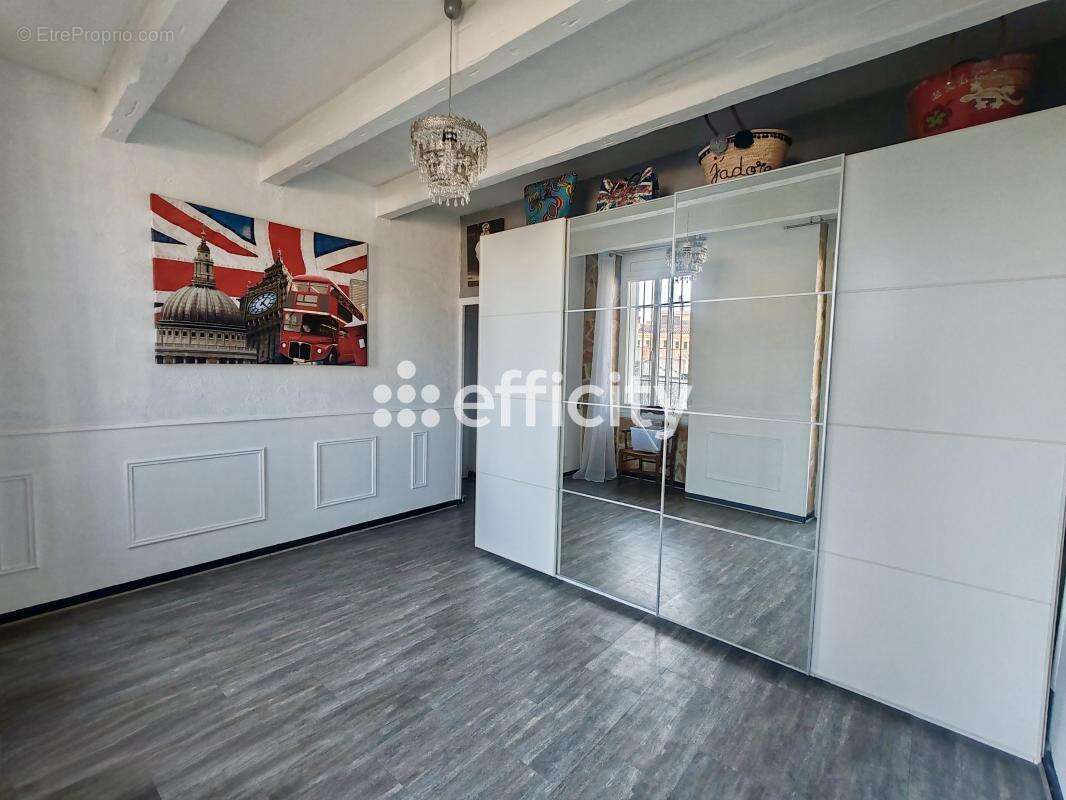 Maison à MARSEILLE-10E