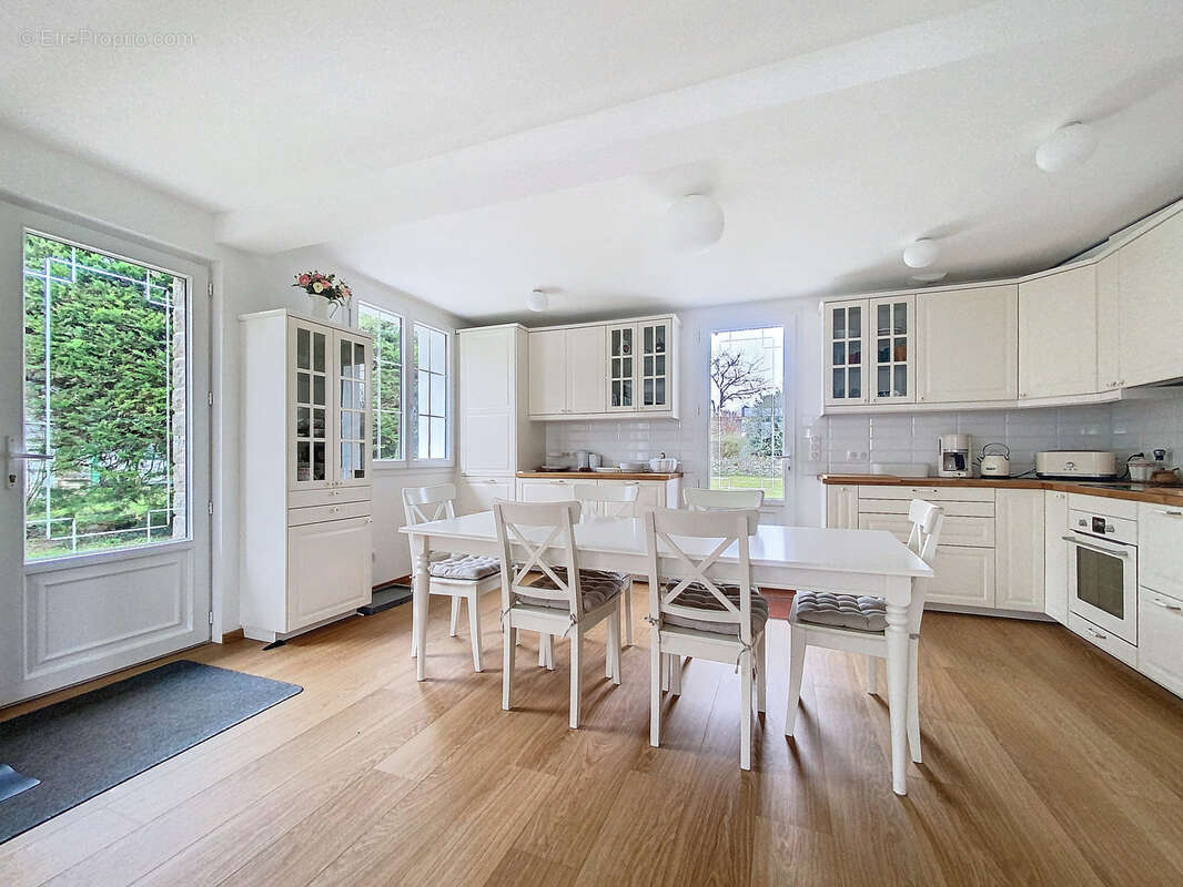 Maison à BARNEVILLE-CARTERET