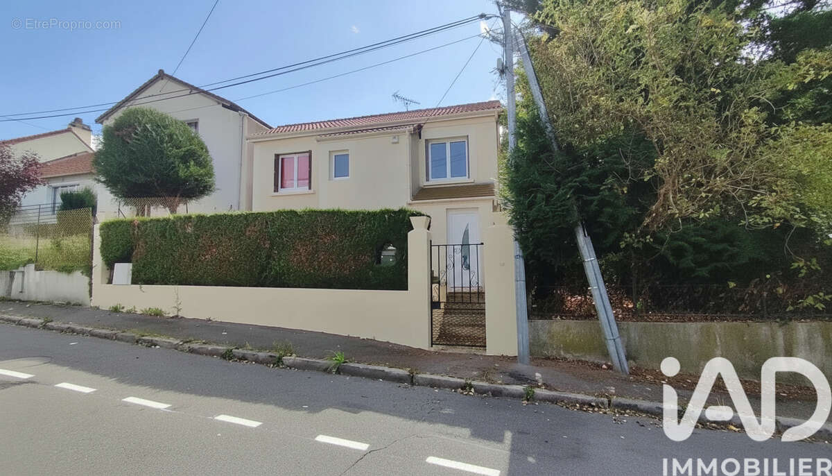 Maison 81 m² à Ecouen  - photo 3