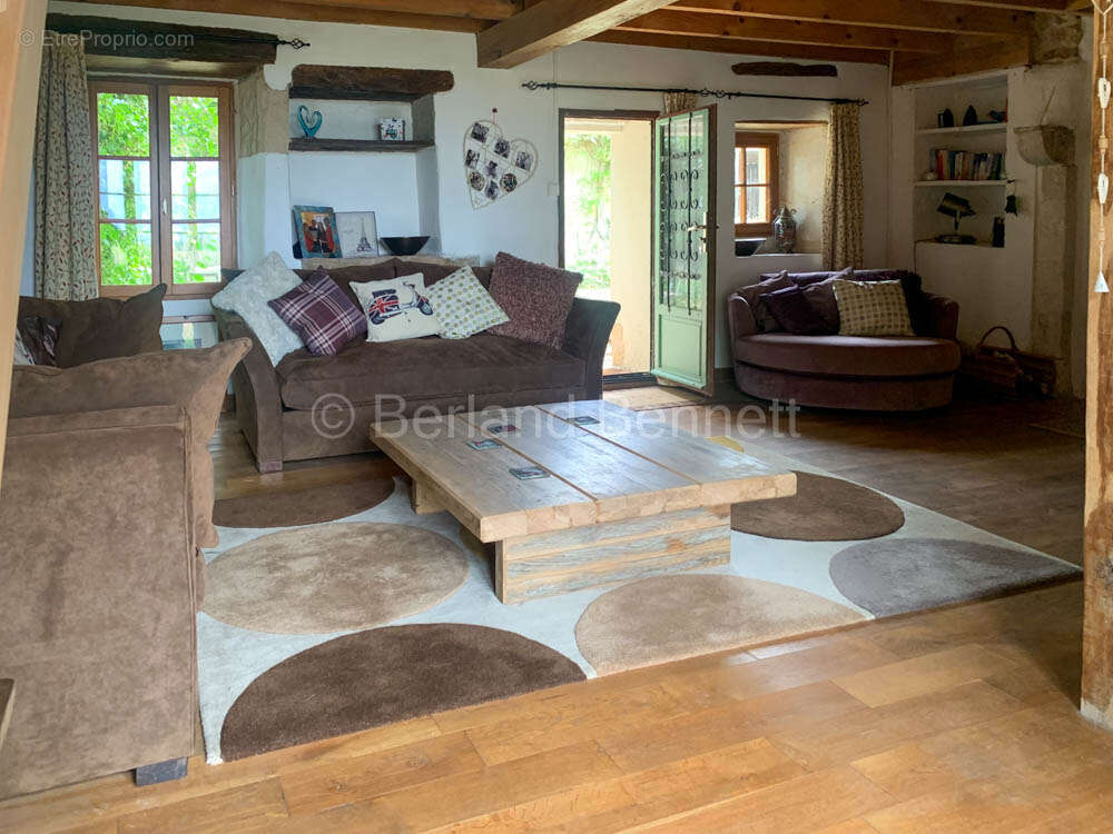 Maison à SAUZE-VAUSSAIS