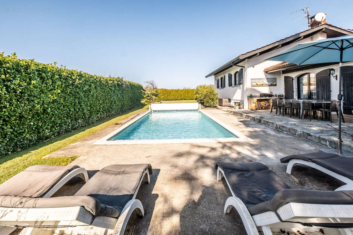 Maison 206 m² à Margencel  - photo 4