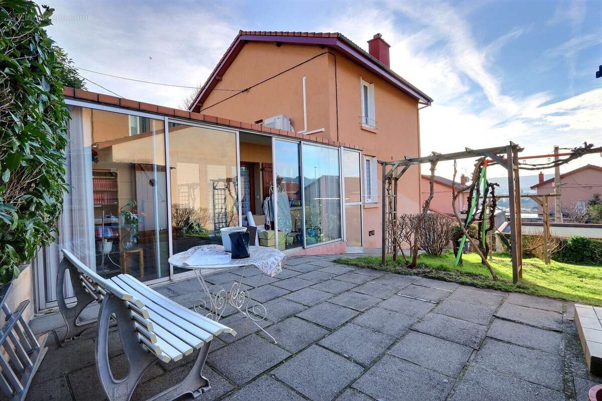 Maison à CLERMONT-FERRAND