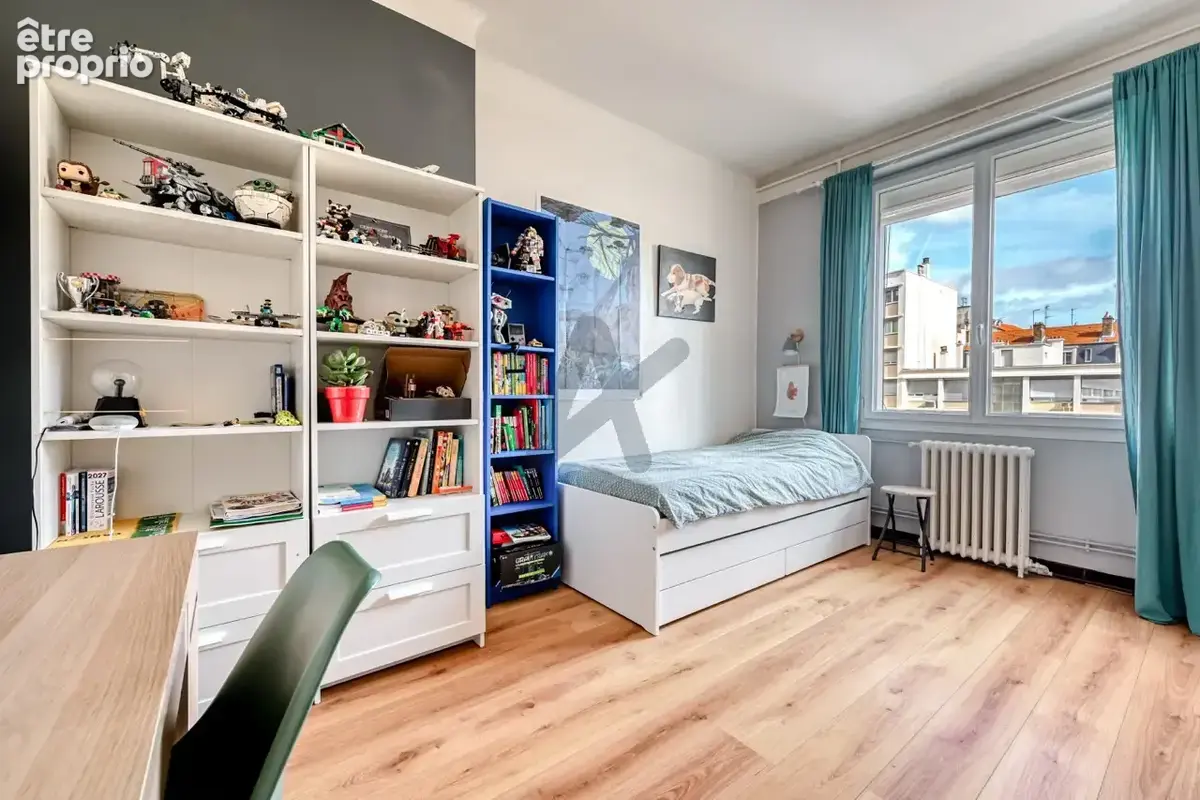 Lyon 3 - Lafayette: Un appartement familial de 137m2, 3 chambres en étage élevé. - photo 12