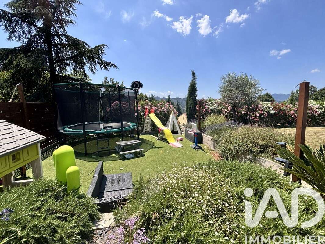 Photo 8 - Maison à UCEL