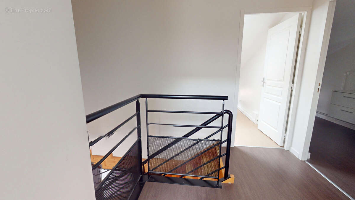 Maison à LA SEAUVE-SUR-SEMENE