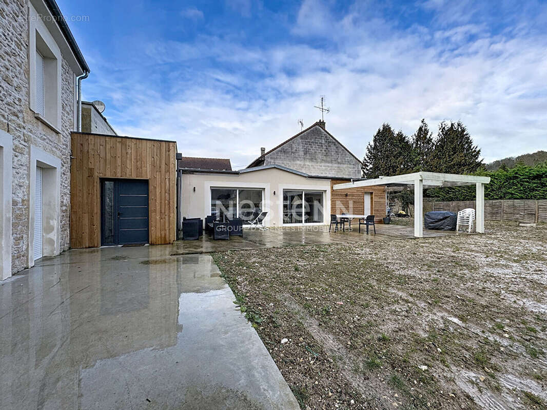 Maison Blaincourt-Lès-Précy  223M² 4 Chambres jardin 749m² - photo 14