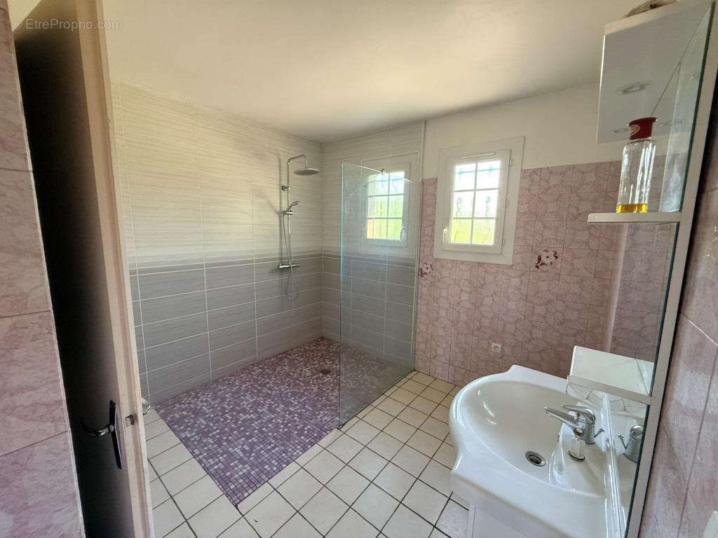 Maison à SAINT-SAVIN