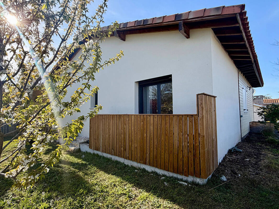 Maison à BELIN-BELIET