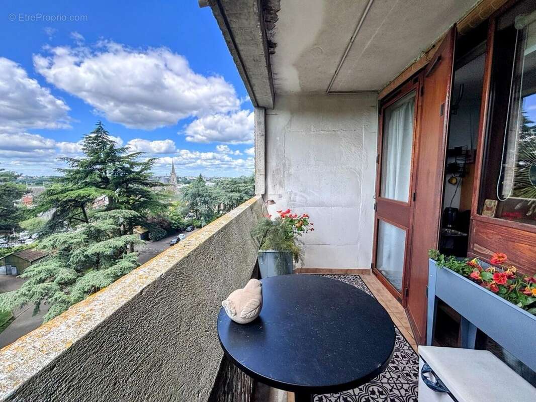 Appartement à REZE