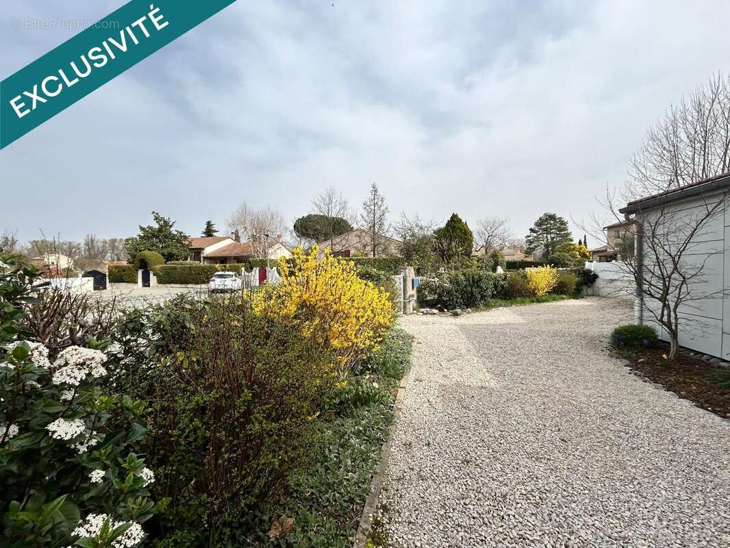 Photo 6 - Maison à GUILHERAND-GRANGES