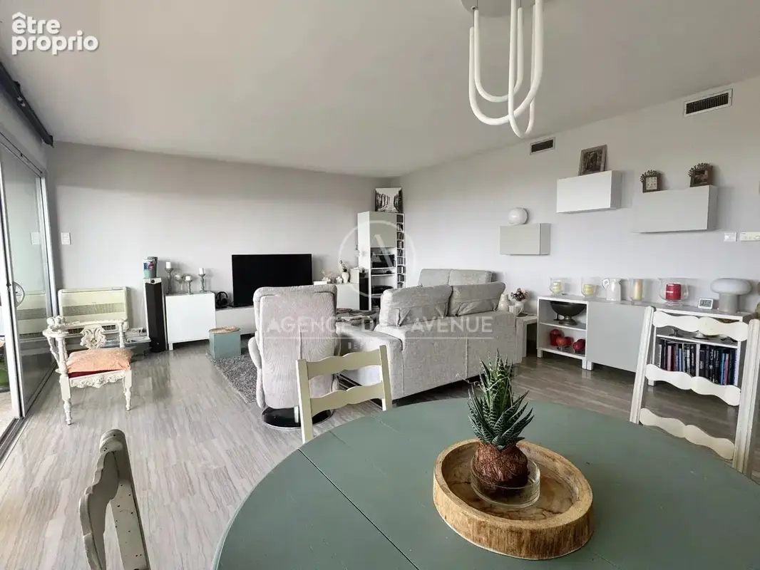 Appartement vue mer t3 83500 la seyne sur mer - photo 4