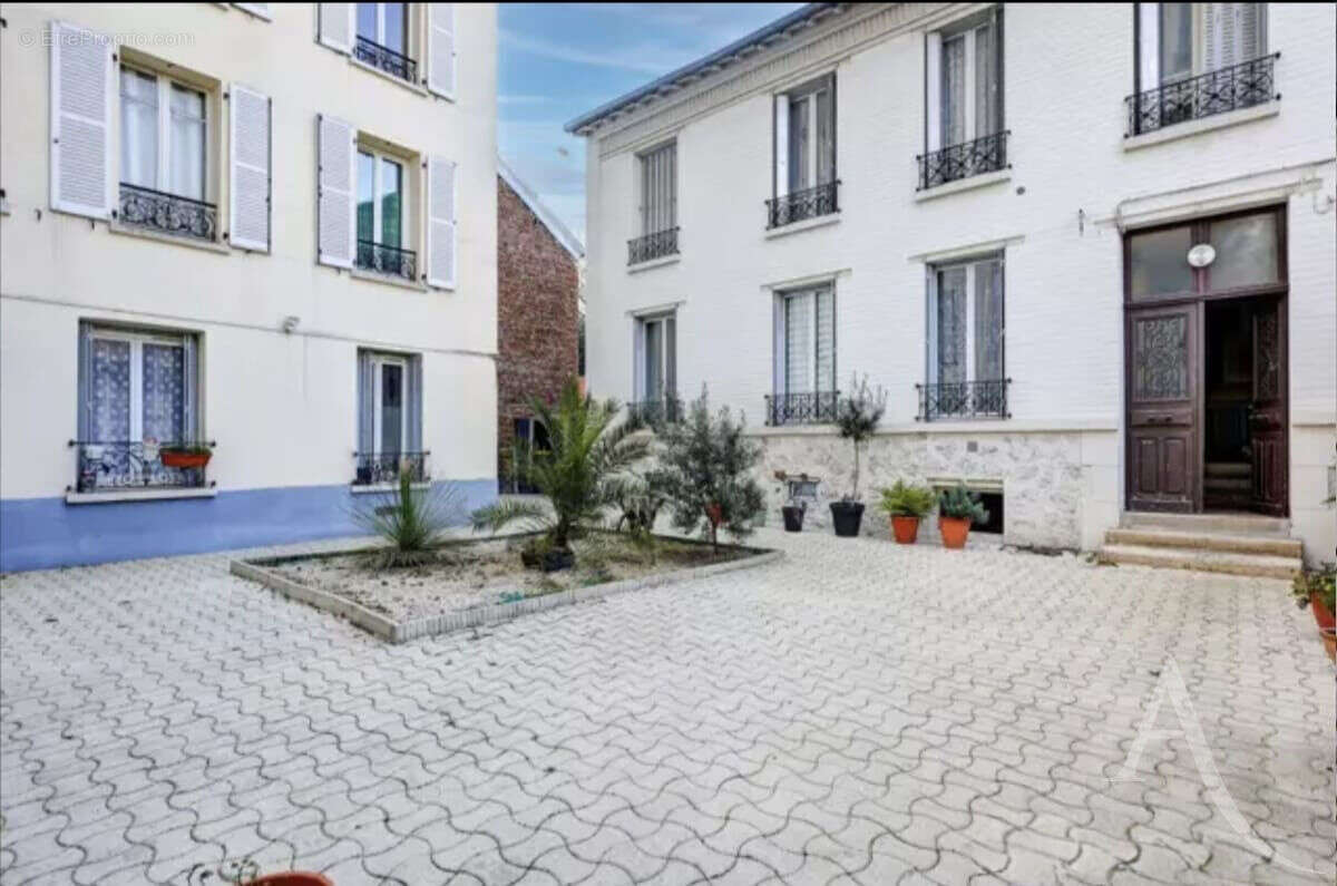 Appartement à MONTREUIL