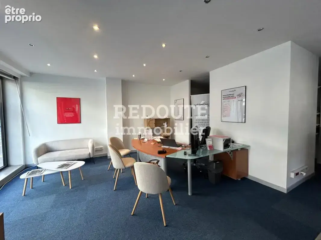 A vendre local commercial hyper centre chalons en champagne - photo 3