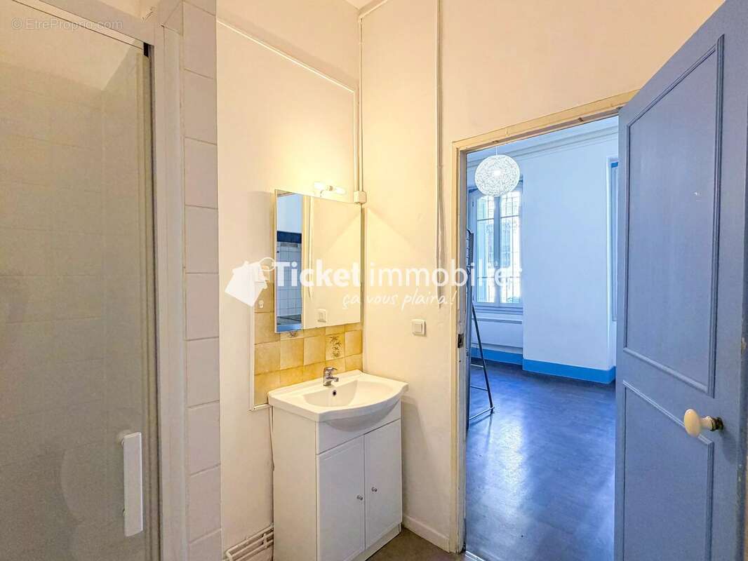 Studio 22m2 proche des chalets avec cave de 8m2 et chambrette de 16m2 - photo 6