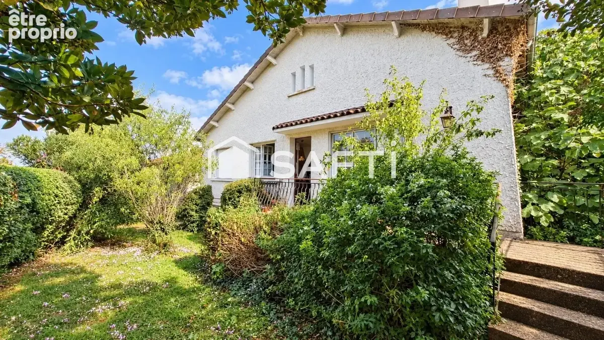 Photo 1 - Maison à LIGUGE