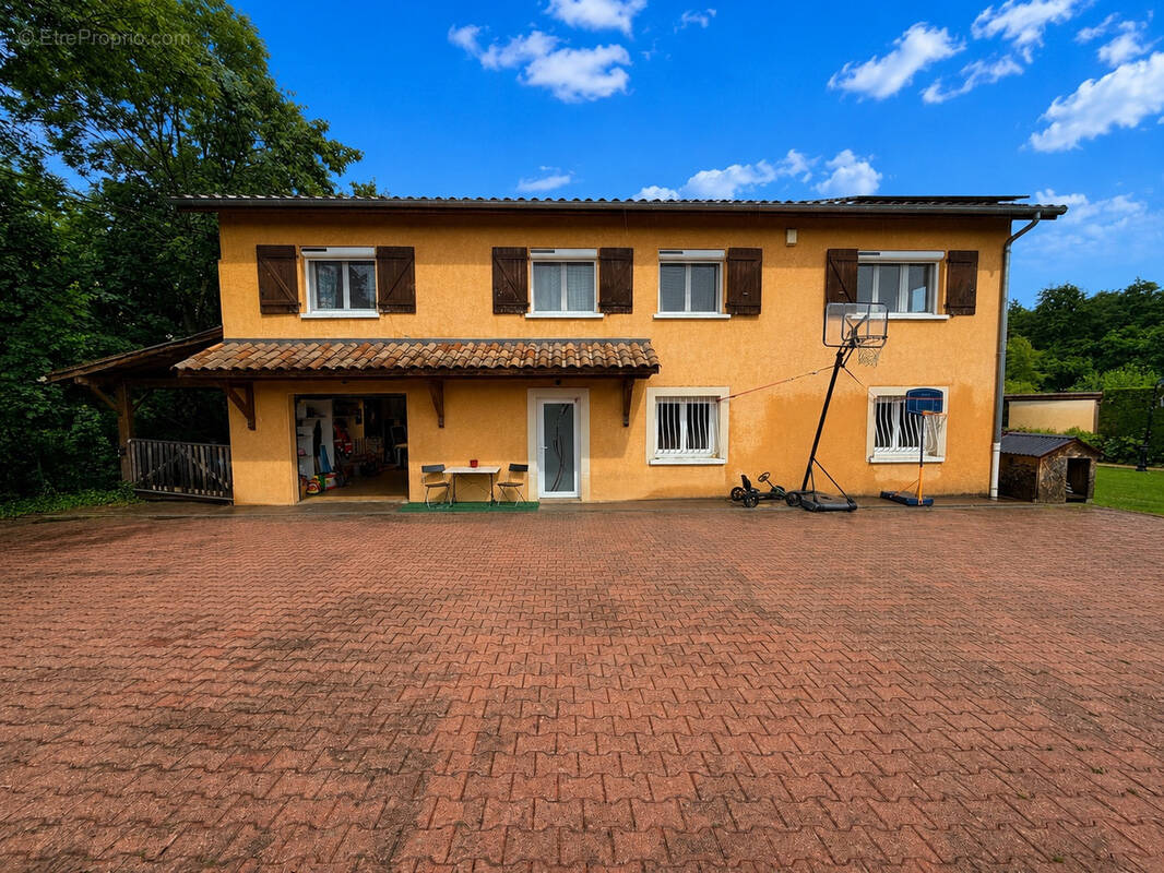 Maison à FRONTENAS