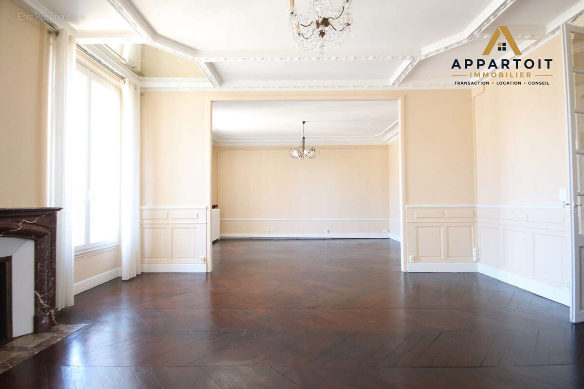 Appartement à VICHY