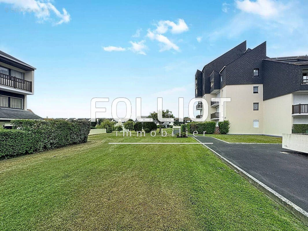 Appartement à COURSEULLES-SUR-MER