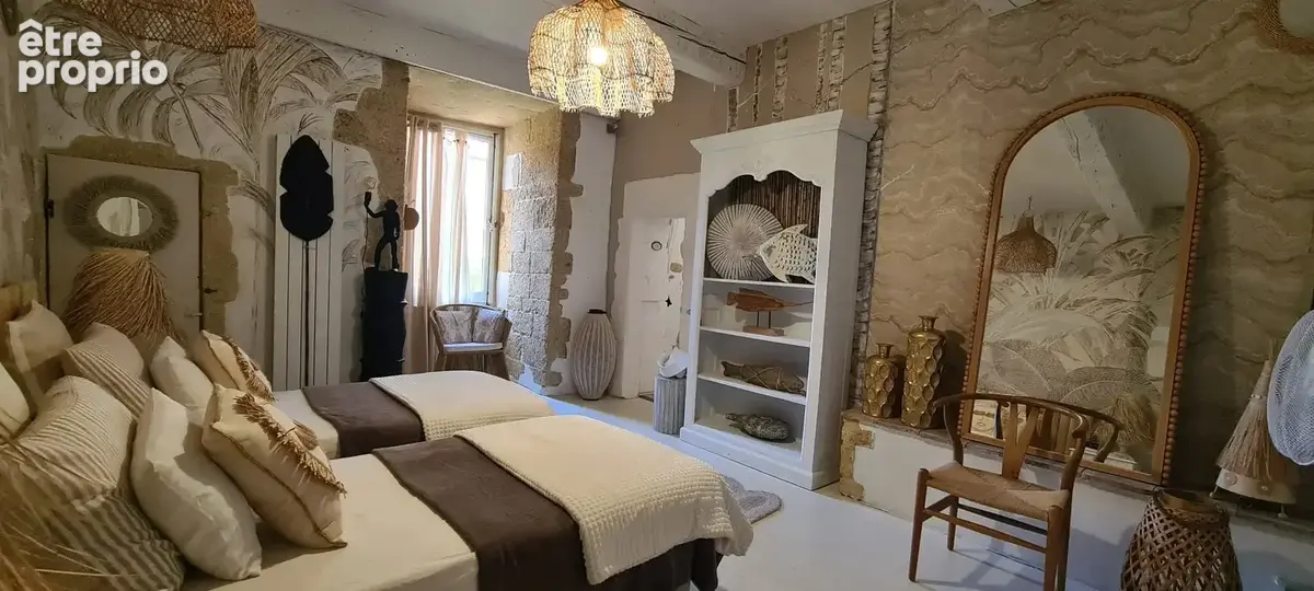 Propriete de caractere de 280m² - photo 15