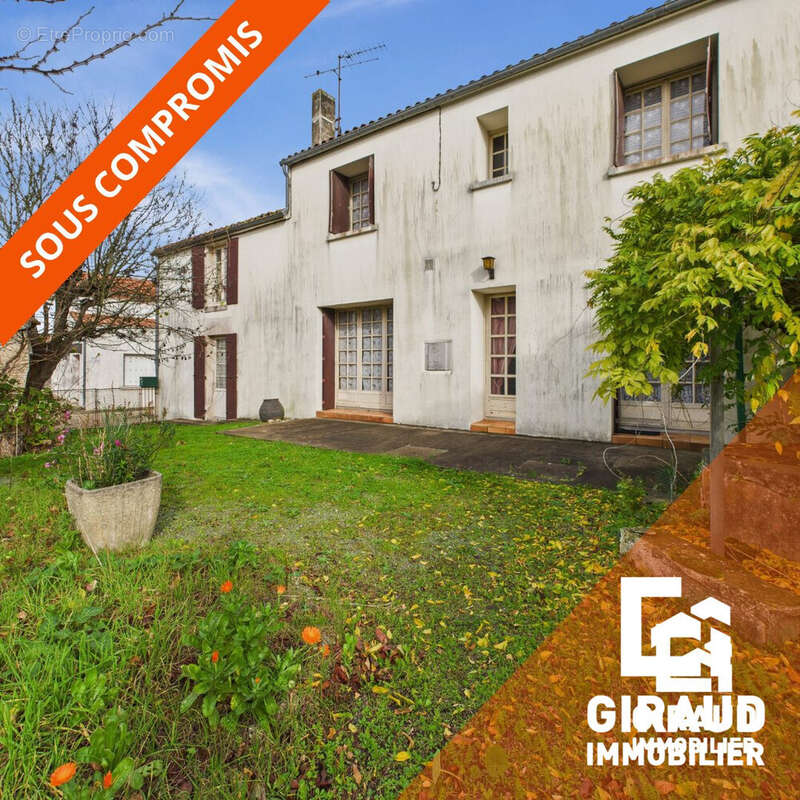 Maison à SAINT-PIERRE-LE-VIEUX