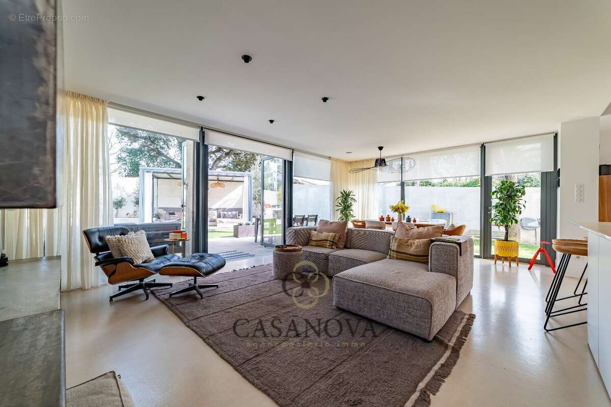 Maison à CASTELNAU-LE-LEZ