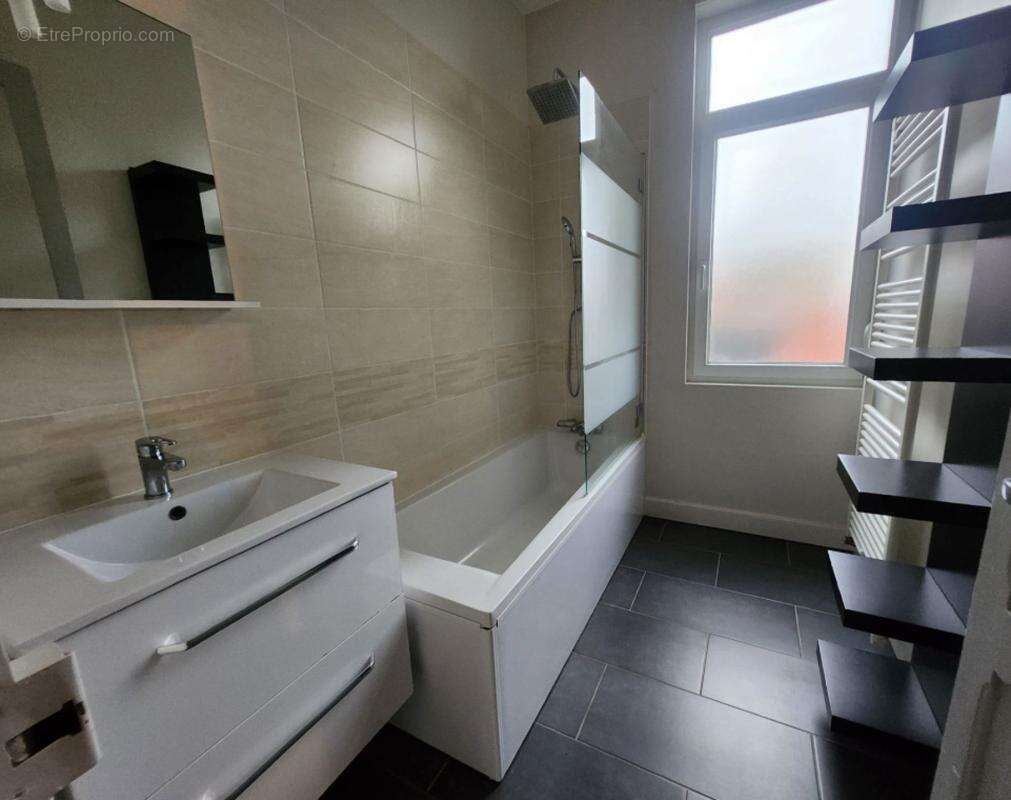 Appartement à VALENCIENNES