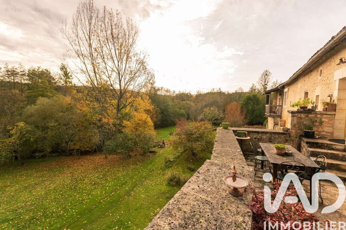 Photo 6 - Maison à SERS