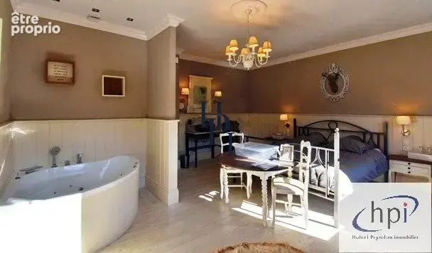 Vente ancien Prieuré transformé en Chambres d'hôtes sur terrain de 1790 m2 secteur Camarès. - photo 13