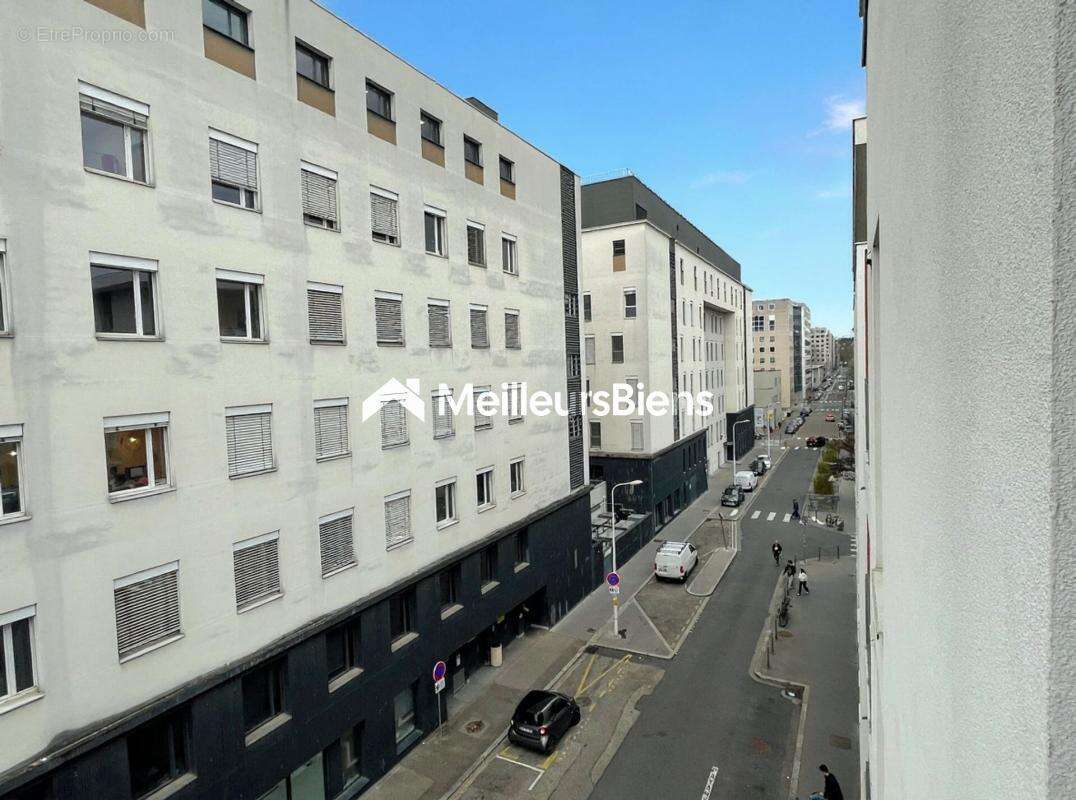 Appartement à LYON-6E