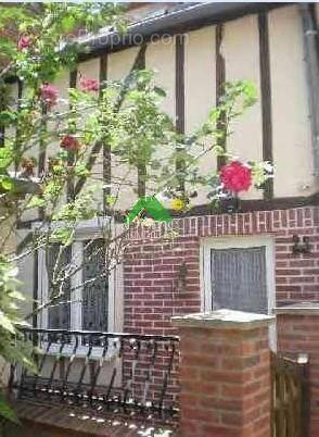 Maison à MERU