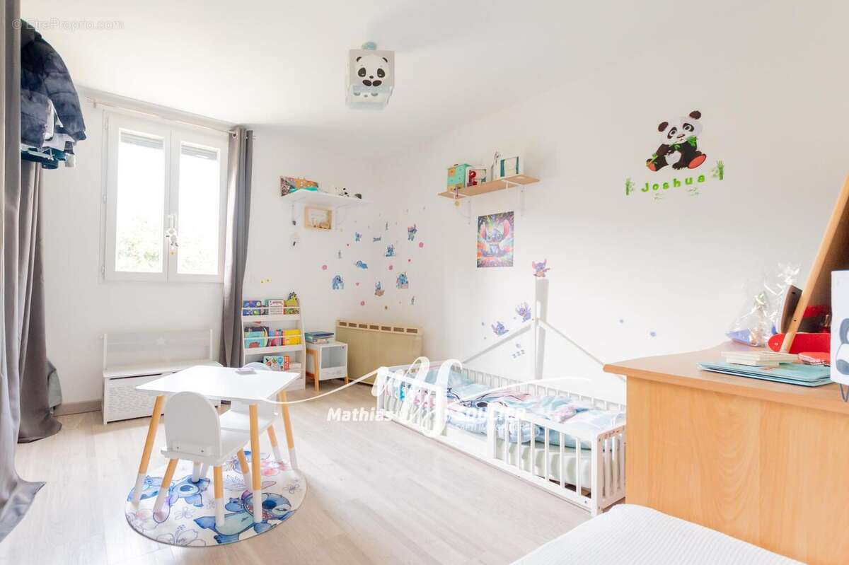 Photo 9 - Maison à ROUGIERS