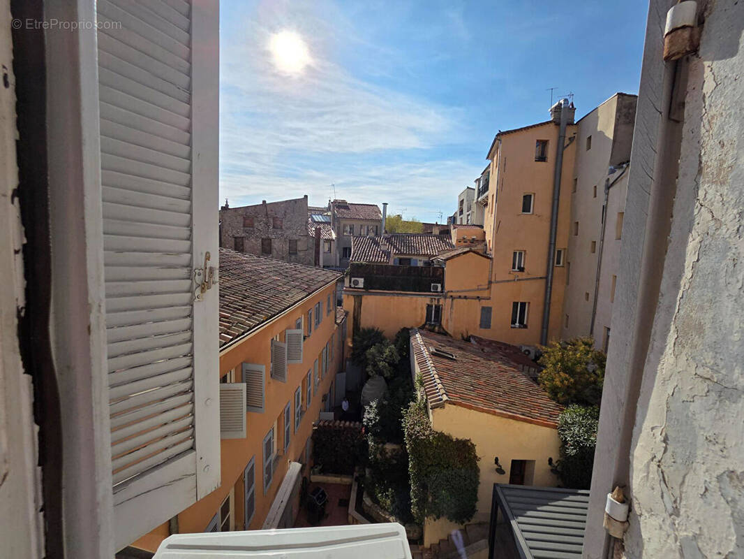 Appartement à AIX-EN-PROVENCE