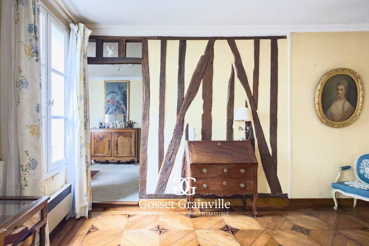 Appartement à PARIS-9E