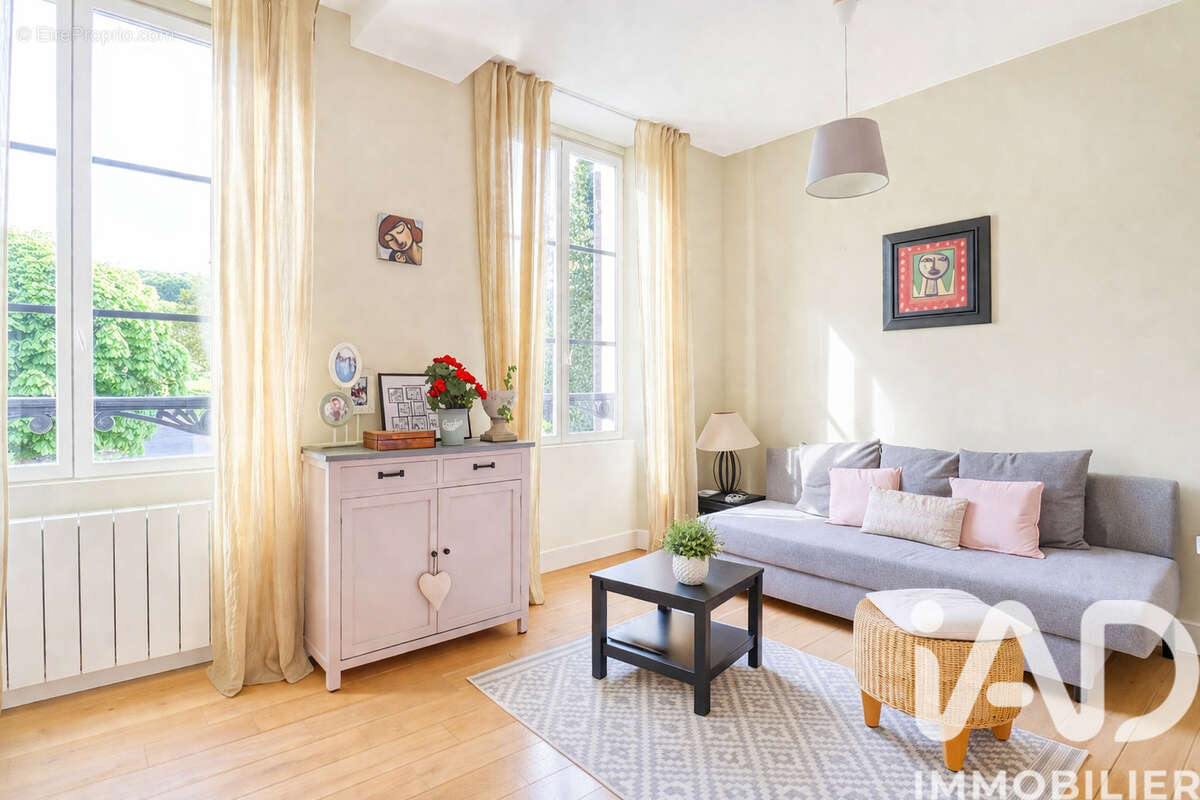 Photo 6 - Appartement à ASNIERES-SUR-OISE