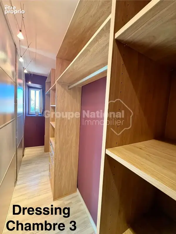 Maison de ville avec cour sur SORGUES, séjour/cuisine équipée, 3 chambres et climatisation - photo 11