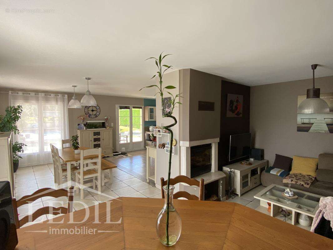 Belle maison familiale avec piscine - photo 5
