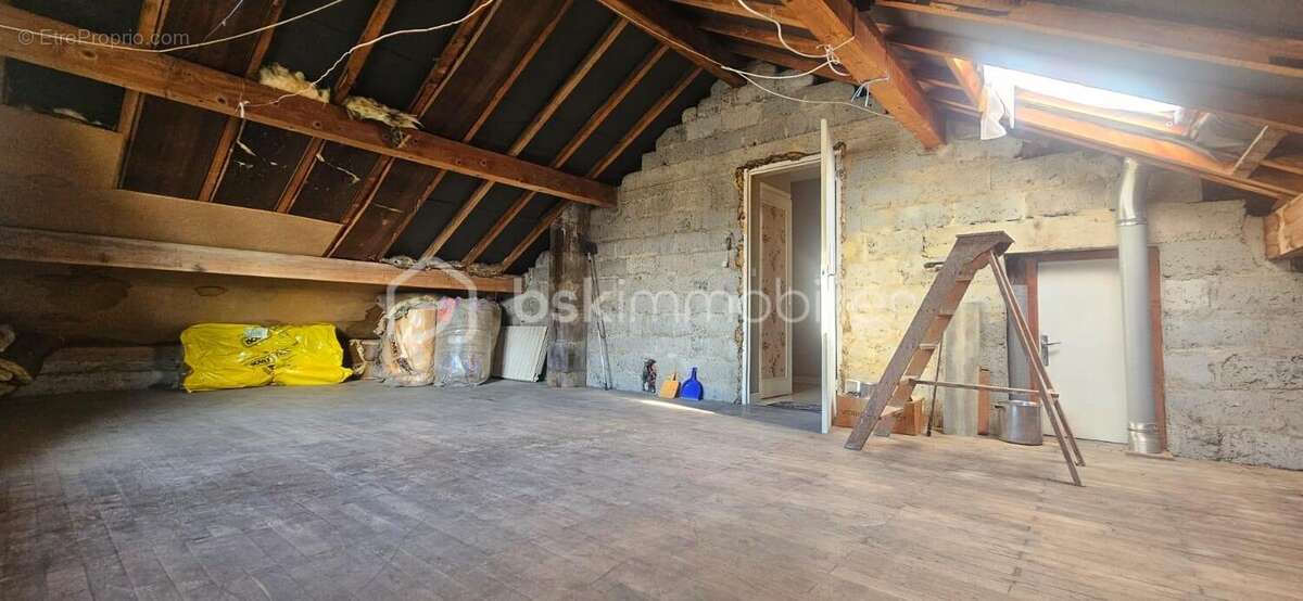 Maison à COUBLEVIE