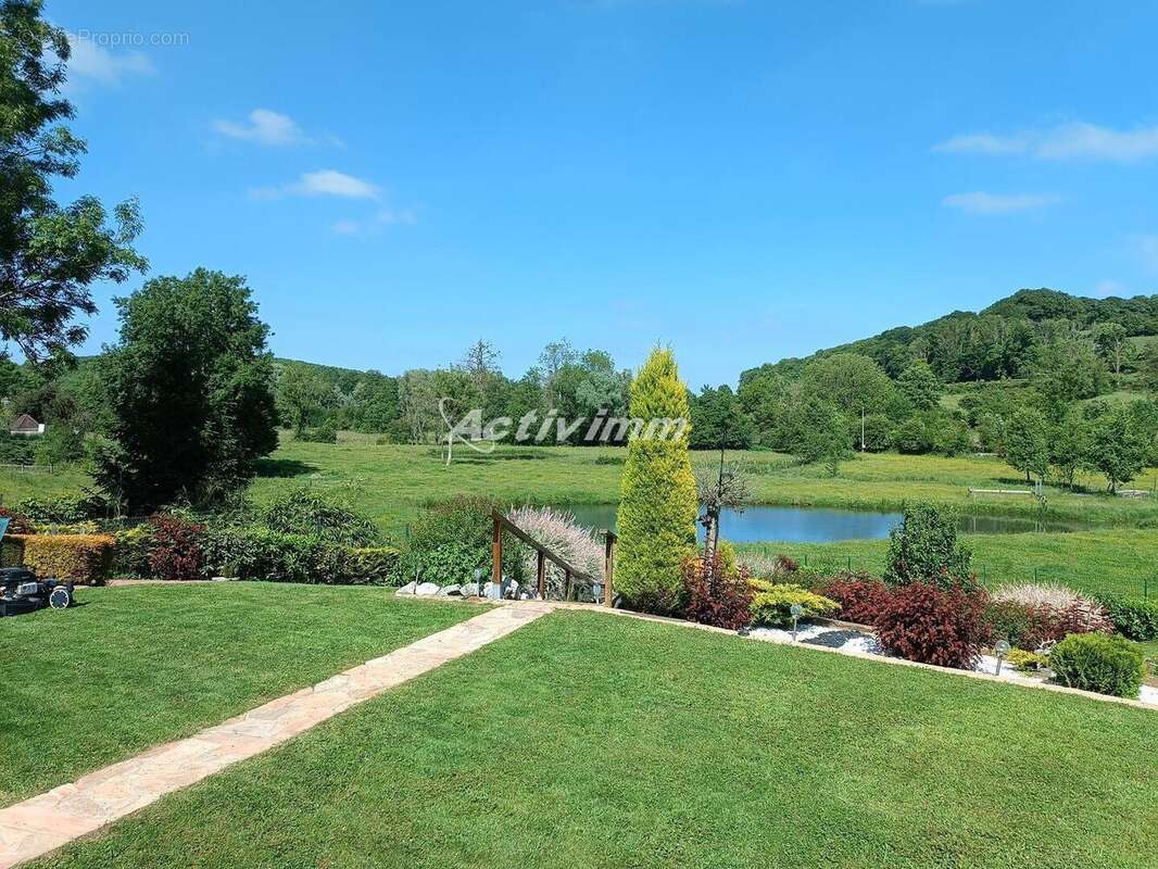 4268 4 - Maison à BEAURAINVILLE