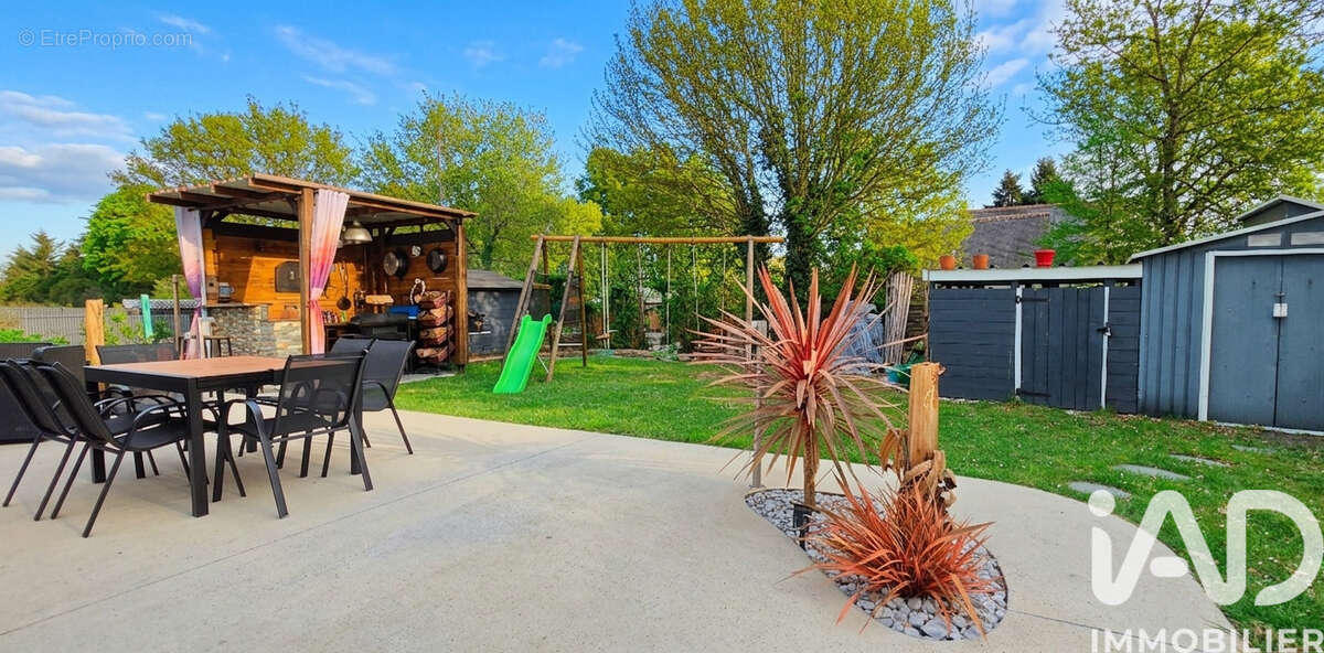 Photo 8 - Maison à SACHE