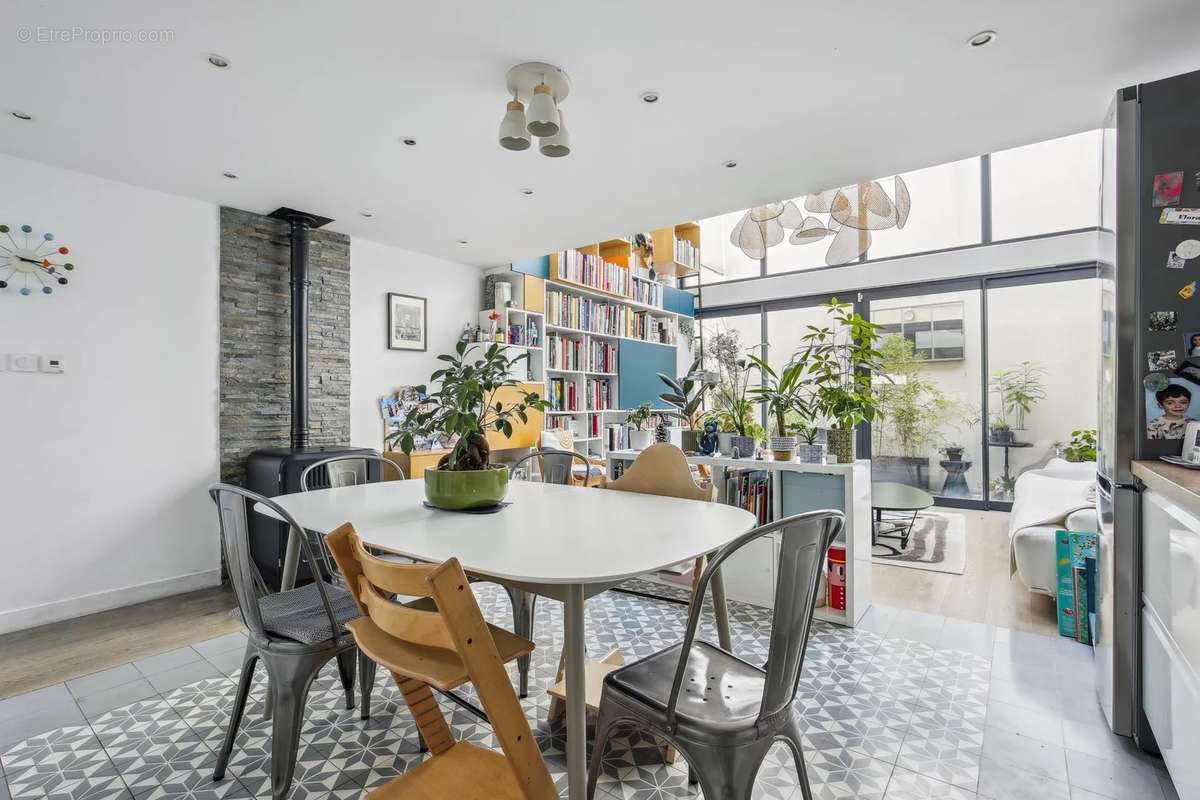 Maison à ASNIERES-SUR-SEINE