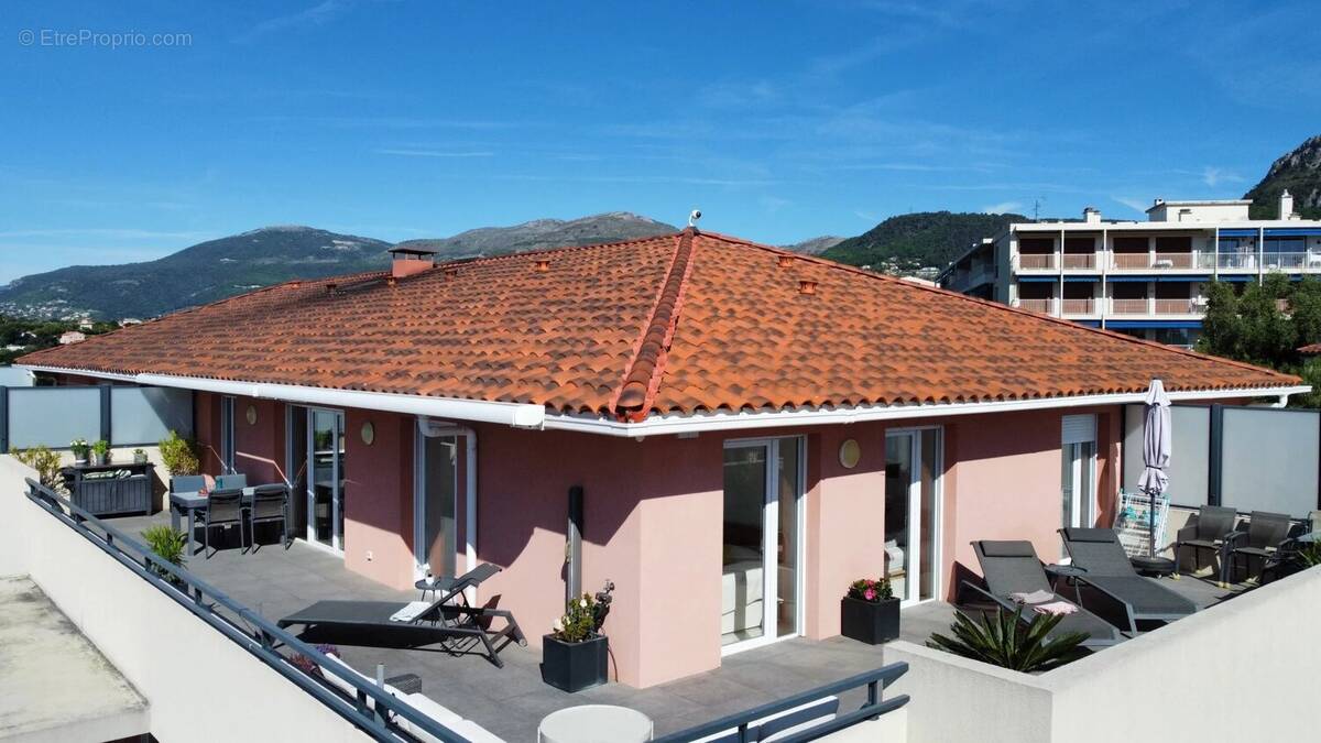 Appartement à VENCE