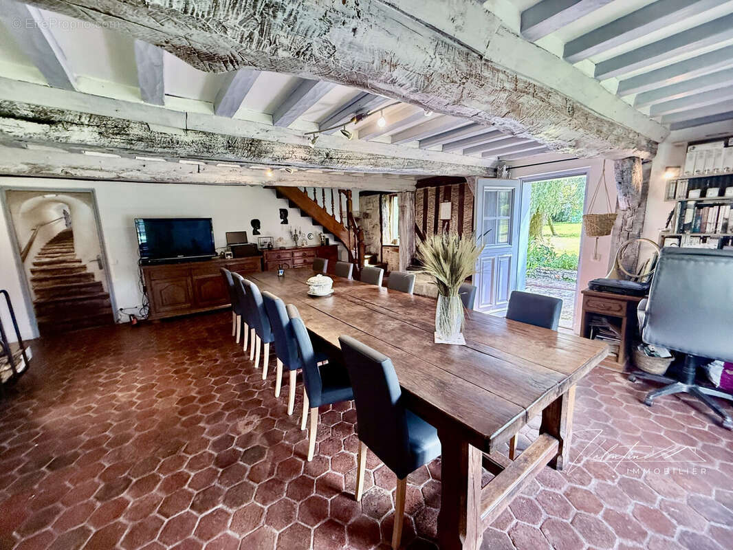 Maison 132 m² à Pont-L'eveque  - photo 5
