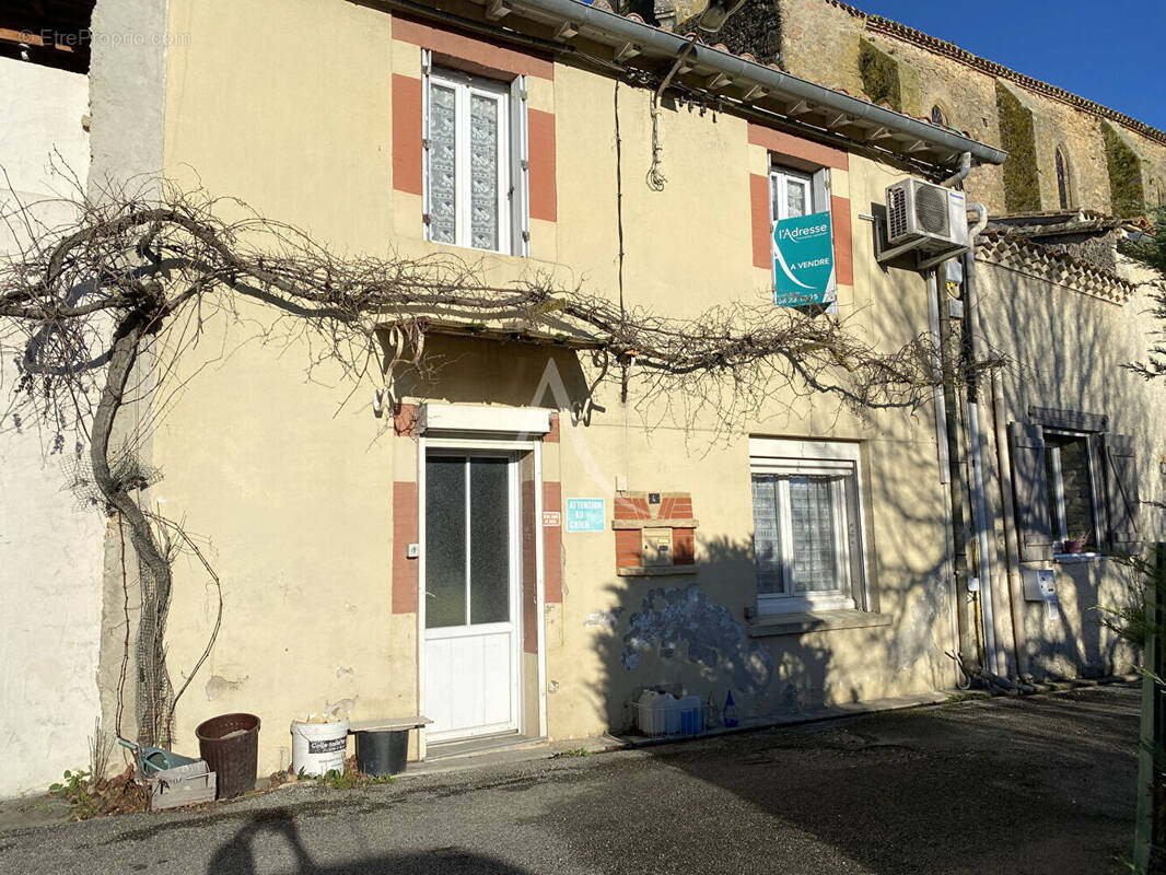 Maison à MONTMAUR