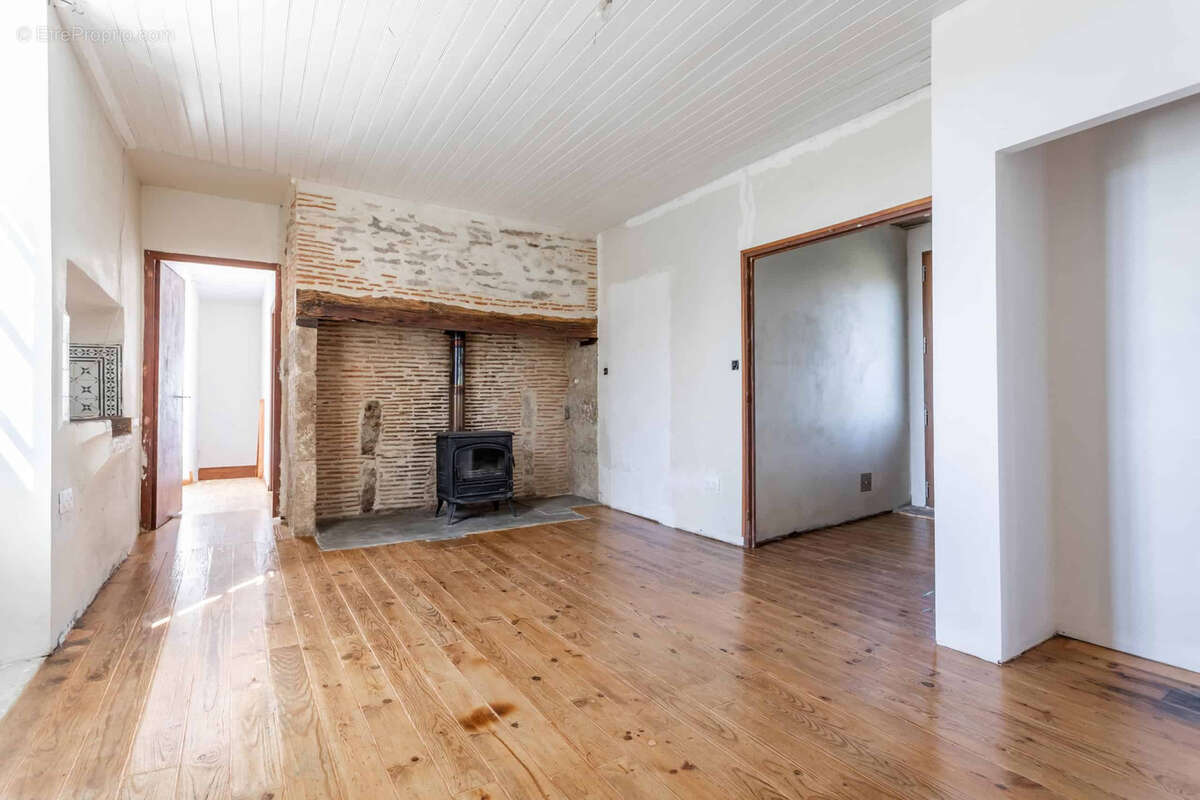 Smallholding in a beautiful location - photo 19