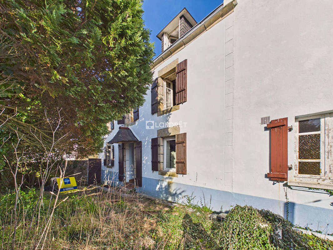 Maison à PLOUHINEC