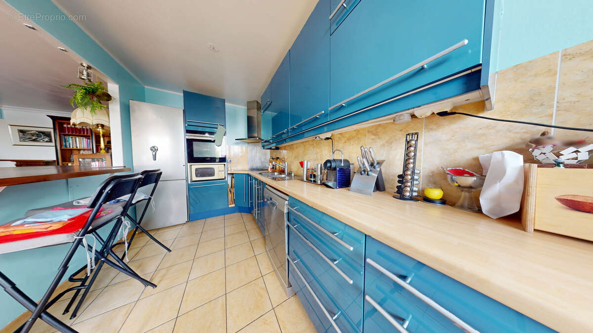 Appartement à HOUILLES