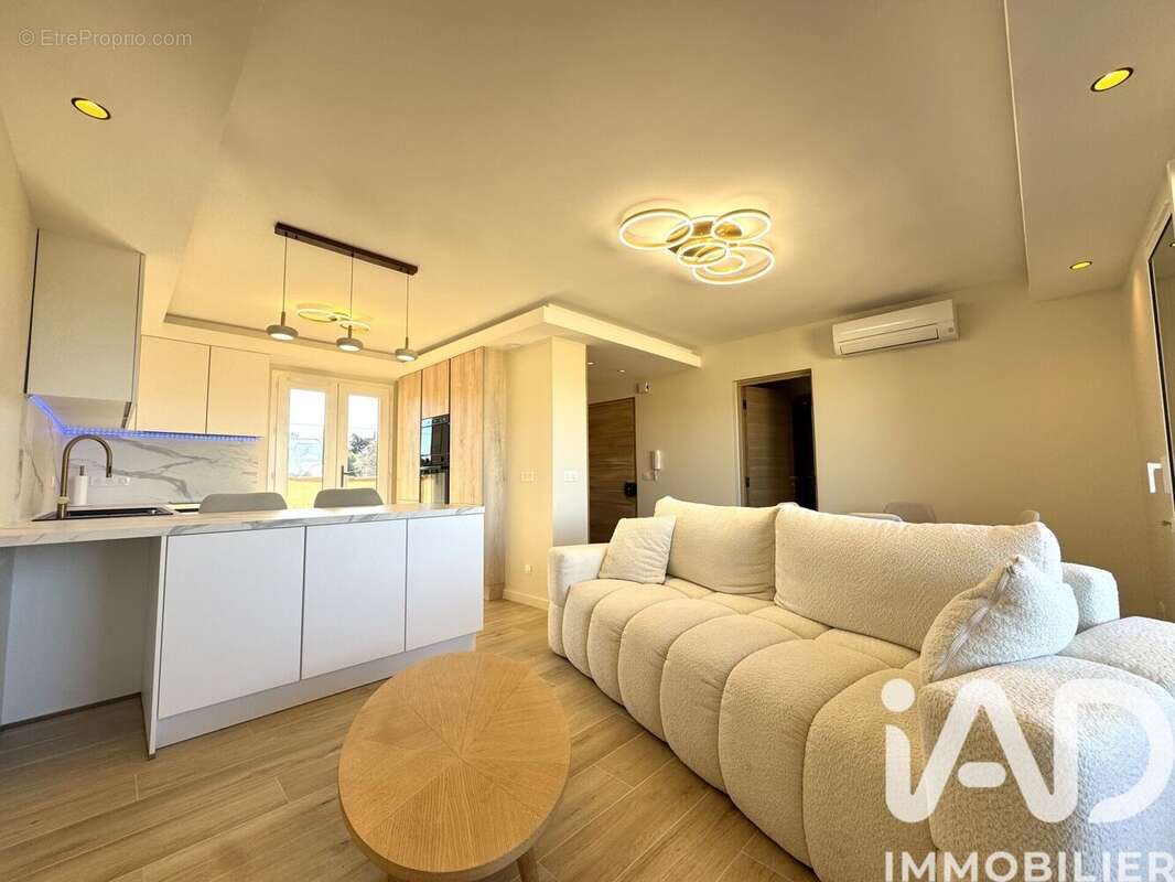 Photo 3 - Appartement à SIX-FOURS-LES-PLAGES