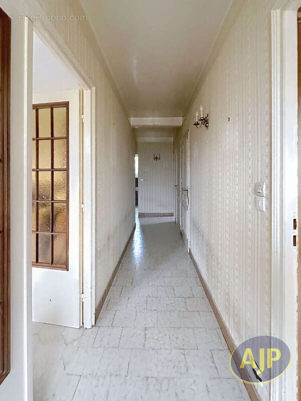 Maison 123 m² proche commerces - photo 6