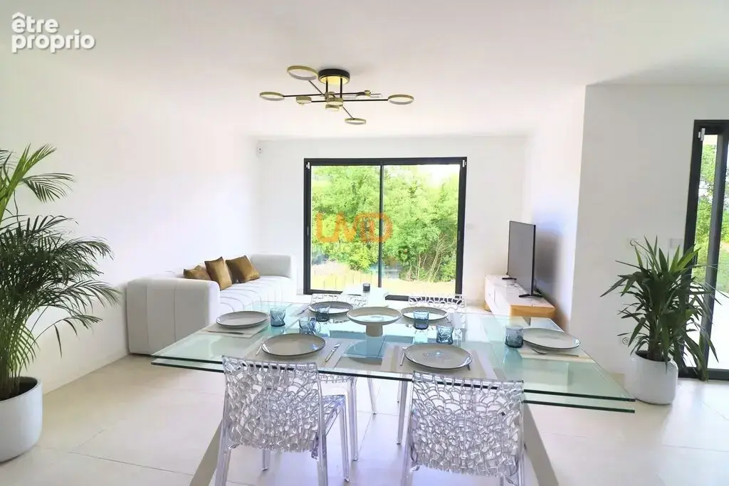Besse sur Issole dans le Var: maison de 2025 T6 145m2 terrain 67 - photo 4